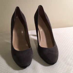 Ralph Lauren Grey Suede Pumps